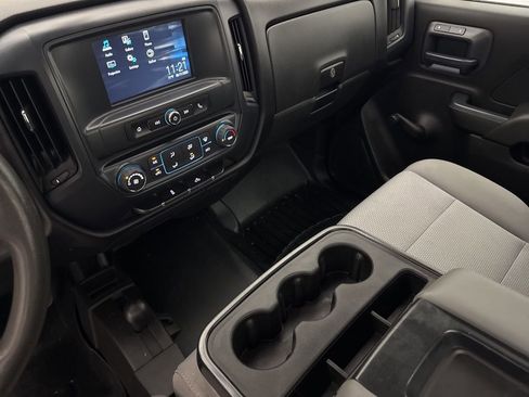 Used 2017 GMC Sierra 1500 4x4 Regular Cab image 15