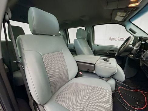 Used 2012 Ford F250 XLT w/ XLT Interior Pkg AWD/4WD image 24