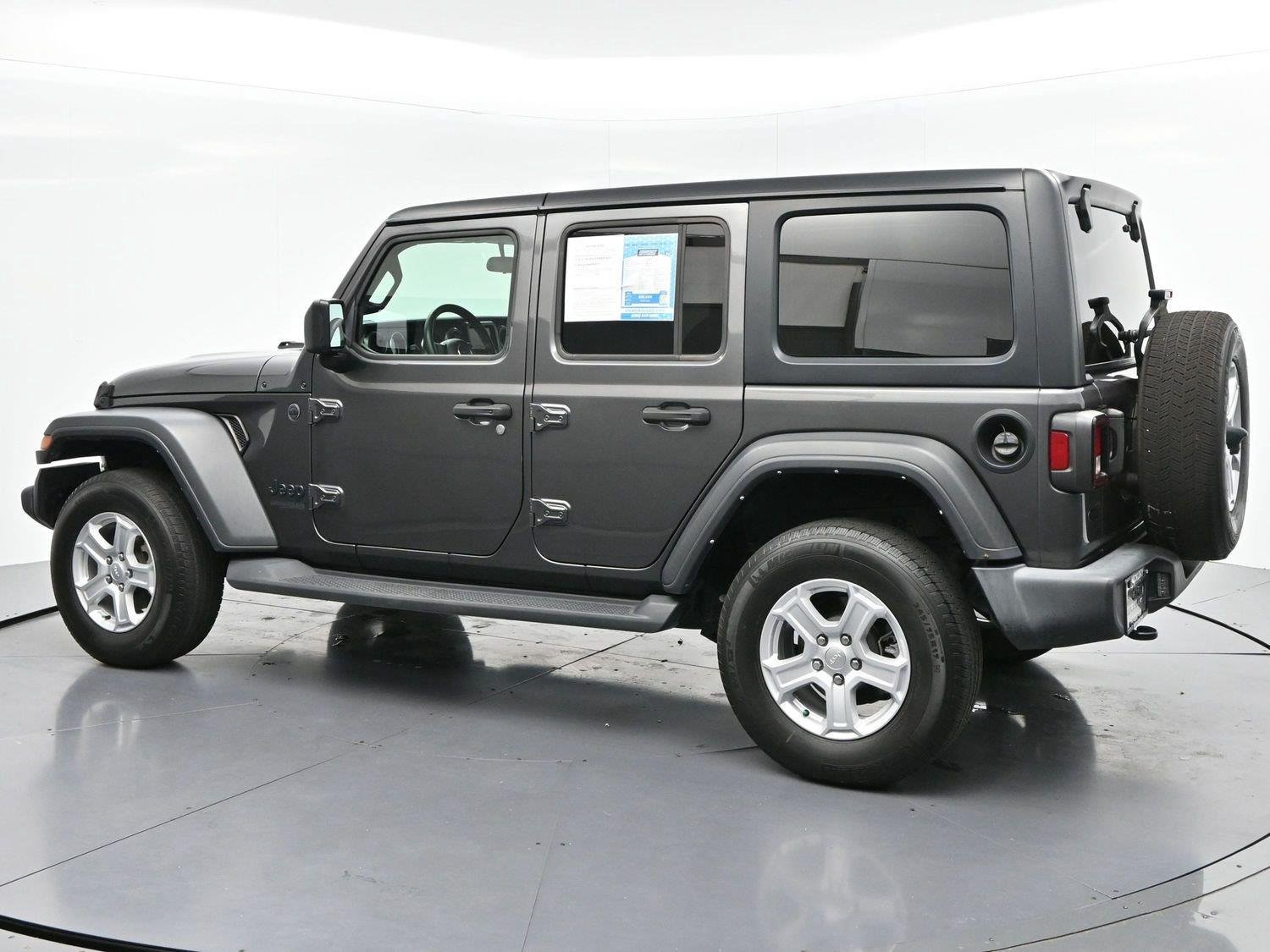Used 2022 Jeep Wrangler Unlimited Sport AWD/4WD image 5