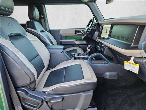 Certified 2023 Ford Bronco Wildtrak AWD/4WD image 19
