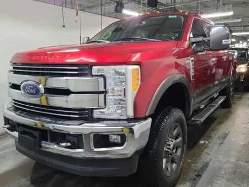 Used 2017 Ford F250 Lariat w/ Chrome Package image 1