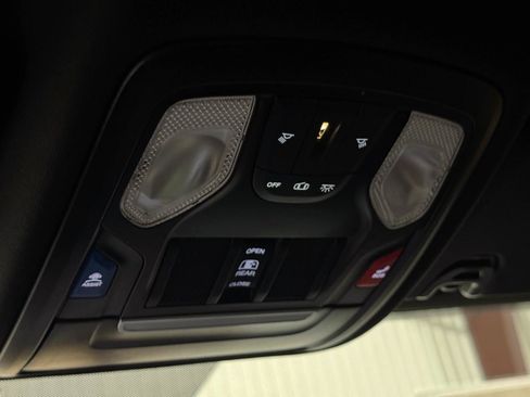 Used 2022 RAM 2500 Tradesman AWD/4WD image 31