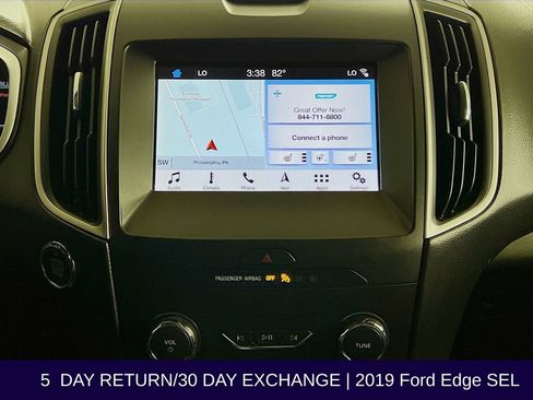 Used 2019 Ford Edge SEL w/ Equipment Group 201A AWD/4WD image 17