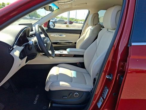 Used 2023 Genesis GV70 2.5T AWD/4WD image 13