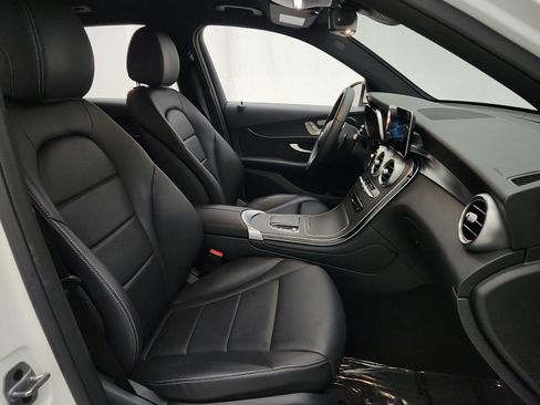 Used 2022 Mercedes-Benz GLC 300 image 18