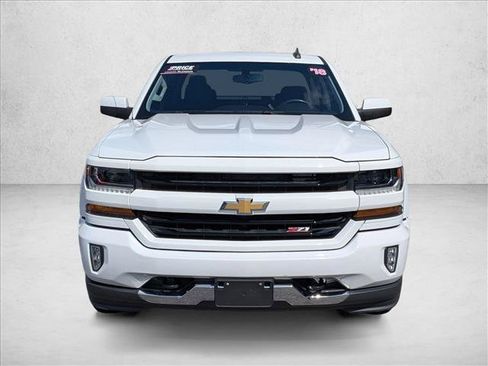 Used 2018 Chevrolet Silverado 1500 LT w/ Texas Edition AWD/4WD image 2