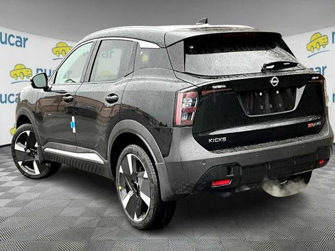 New 2025 Nissan Kicks SR w/ Illumination Package image 4