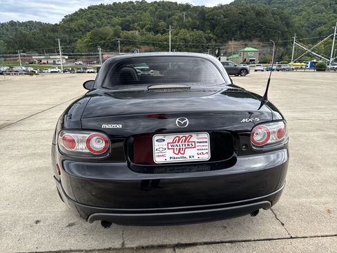 Used 2008 MAZDA MX-5 Miata Grand Touring w/ Premium Pkg RWD image 6