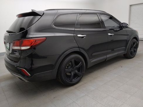 Used 2017 Hyundai Santa Fe Limited AWD/4WD image 10