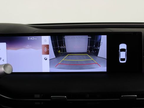 Used 2025 Genesis G80 2.5T Advanced image 28