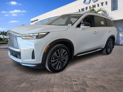 Certified 2026 INFINITI QX60 Luxe w/ Cargo Package image 4