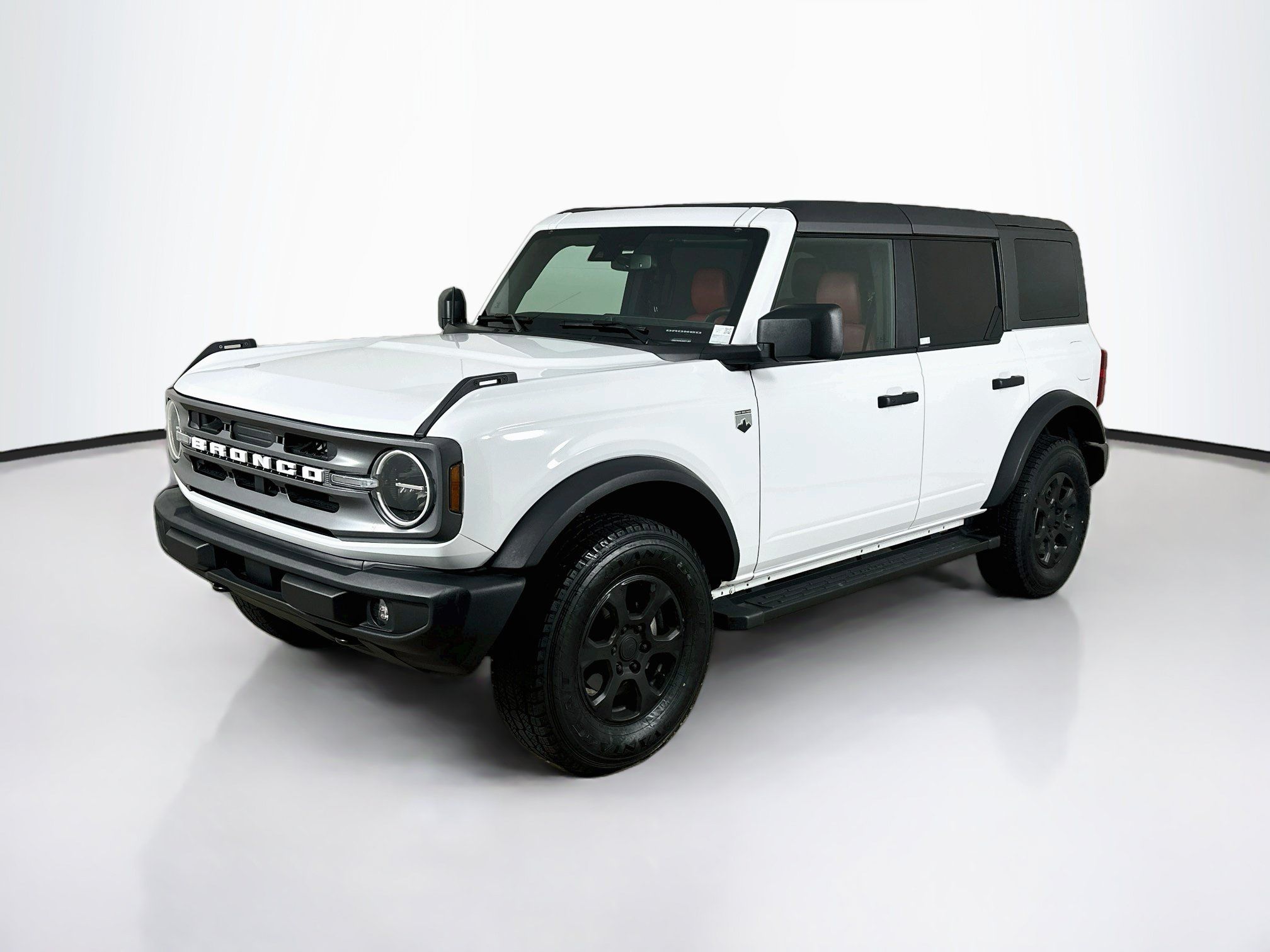 Used 2024 Ford Bronco Big Bend AWD/4WD image 3