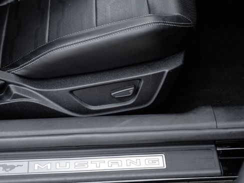Used 2020 Ford Mustang GT Premium w/ Equipment Group 401A RWD image 39