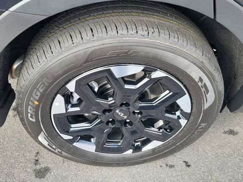 New 2026 Kia Sorento S image 8