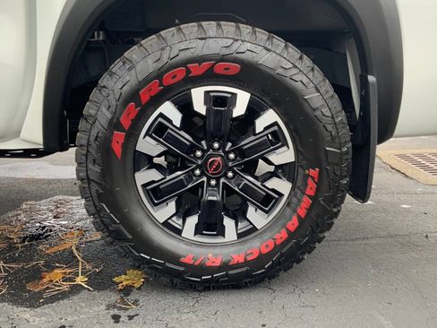 Used 2022 Nissan Frontier PRO-4X w/ Technology Package image 25