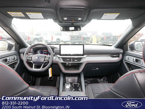 New 2026 Ford Explorer ST-Line w/ ST-Line Street Pack image 22