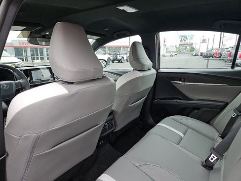 Certified 2026 Toyota Camry SE w/ Convenience Package FWD image 9