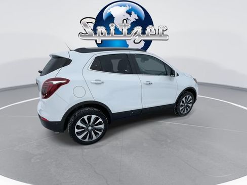 Used 2022 Buick Encore Preferred w/ Safety Package image 9