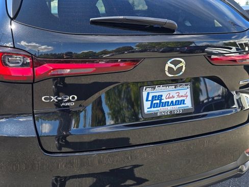Certified 2024 MAZDA CX-90 Plug-In Hybrid w/ Preferred AWD/4WD image 28