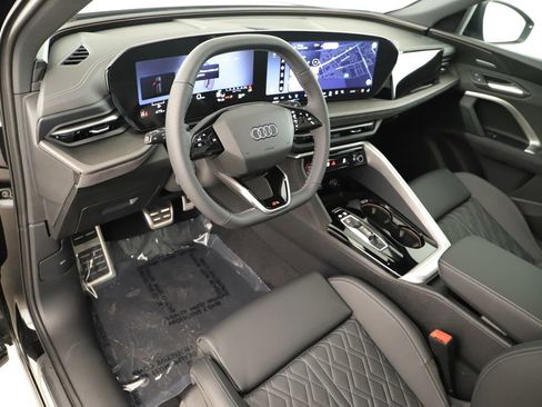 New 2026 Audi SQ5 Premium Plus AWD/4WD image 15
