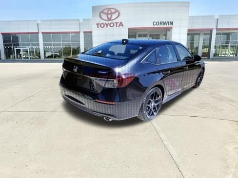 Used 2025 Honda Civic Sport image 19