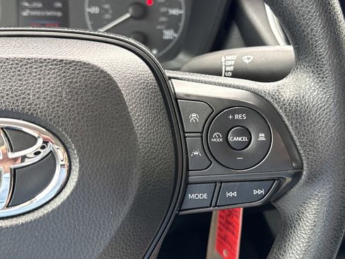 Used 2024 Toyota Corolla LE FWD image 20
