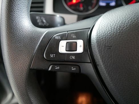 Used 2018 Volkswagen Atlas Launch Edition image 27