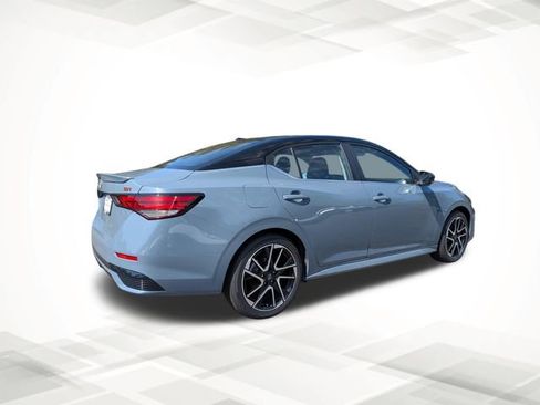 New 2025 Nissan Sentra SR w/ Trunk Package image 4