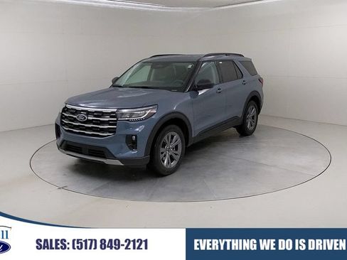 New 2026 Ford Explorer Active w/ Active Comfort Package AWD/4WD image 1