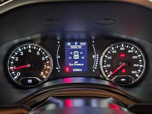 Used 2020 Jeep Renegade Altitude image 11