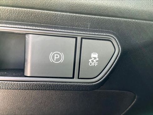 Certified 2025 Kia K4 LXS image 32