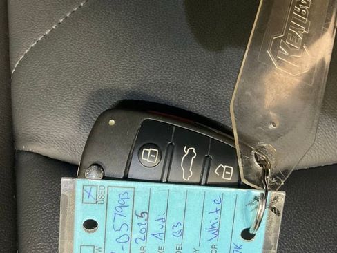 Used 2025 Audi Q3 2.0T Premium image 30