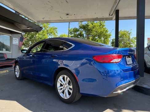 Used 2015 Chrysler 200 Limited image 8