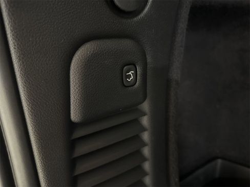 Used 2024 Dodge Durango GT image 30