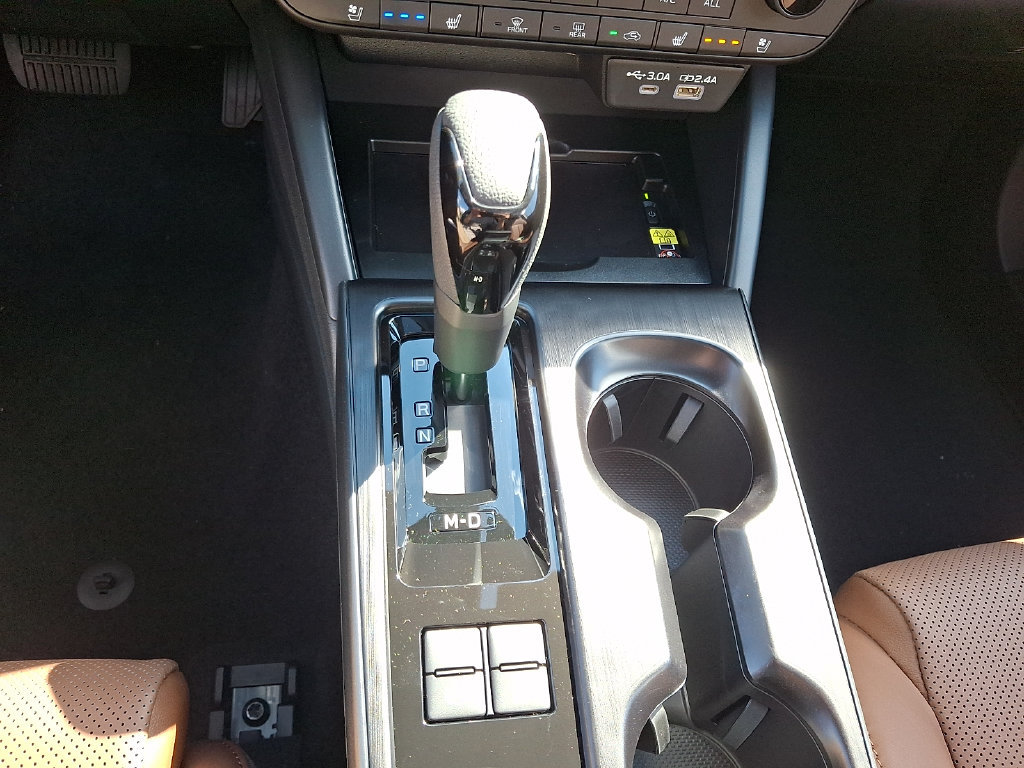 New 2026 Subaru Outback Touring AWD/4WD image 7