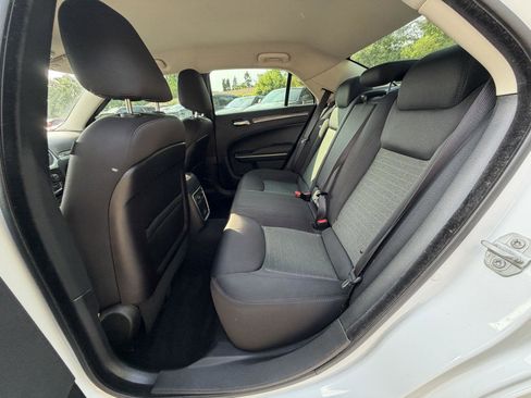 Used 2019 Chrysler 300 Touring w/ Sport Appearance Package AWD/4WD image 24