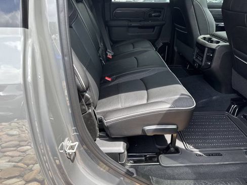 New 2026 RAM 3500 Limited AWD/4WD image 14