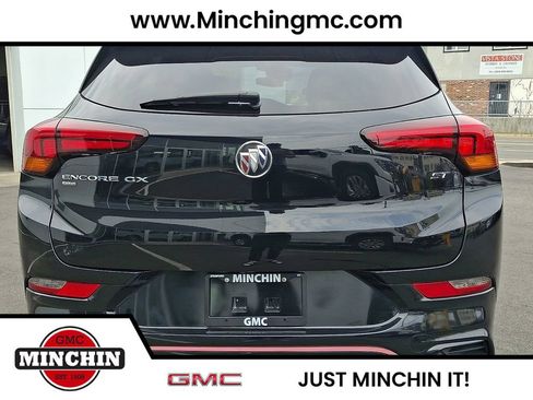 Used 2023 Buick Encore GX Select w/ Sport Touring Package AWD/4WD image 5