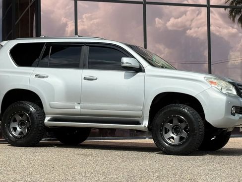 Used 2010 Lexus GX 460 Premium AWD/4WD image 16