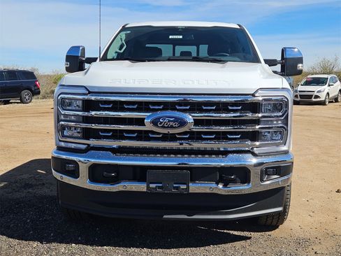 New 2026 Ford F250 Lariat w/ Lariat Ultimate Package image 2