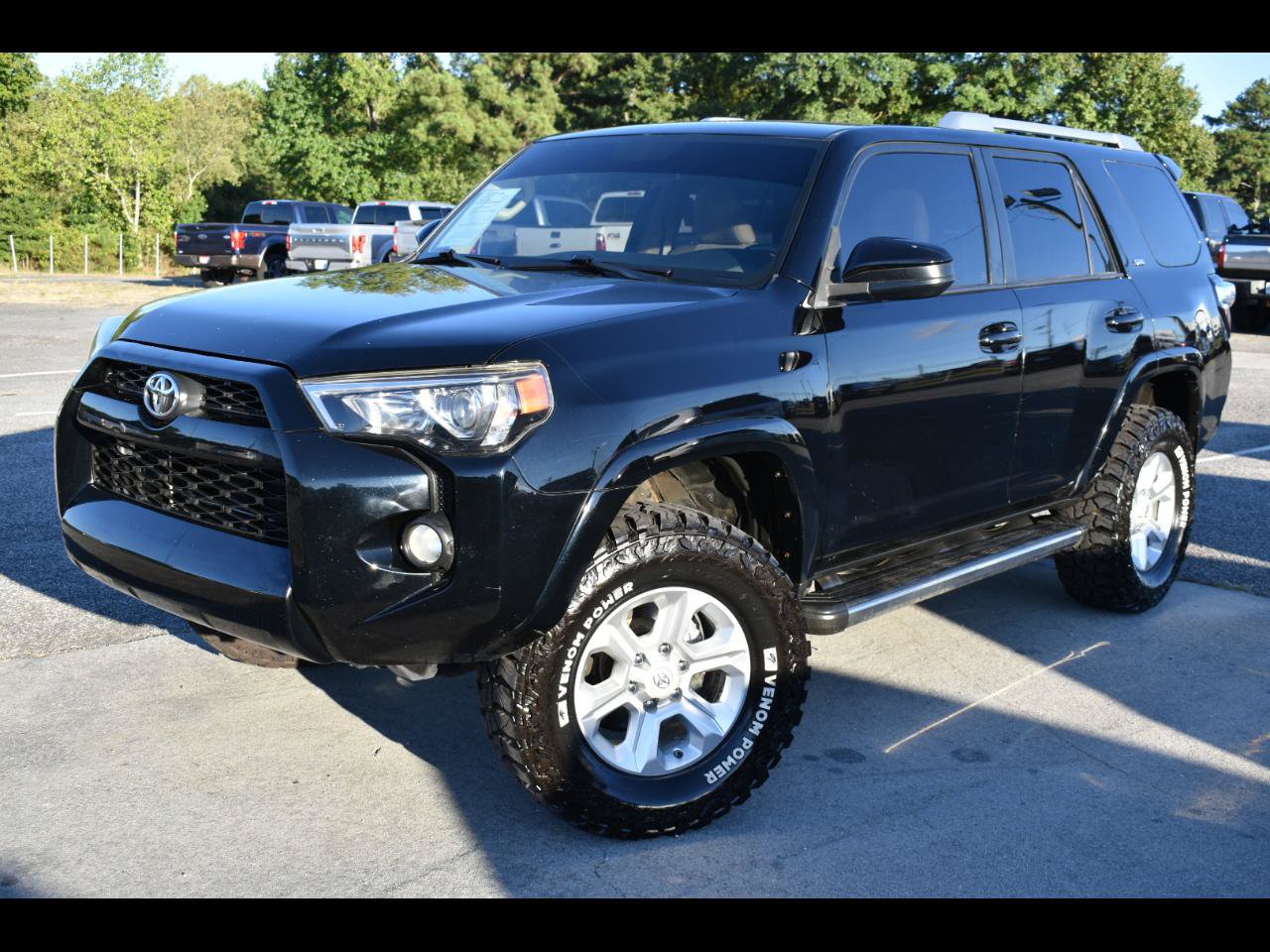Used 2017 Toyota 4Runner SR5 RWD image 1