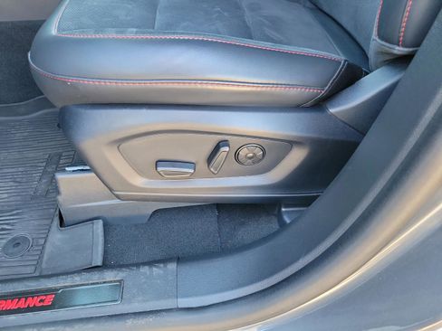 Certified 2025 Ford Explorer ST w/ Sun And Sound Package image 9