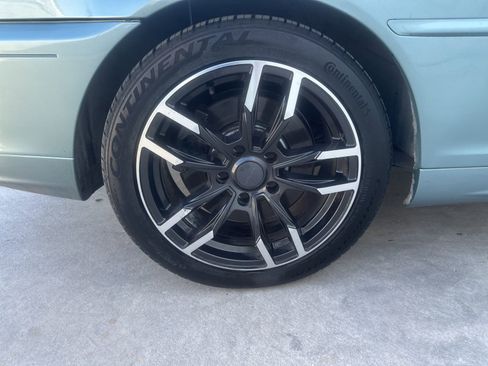 Used 2003 BMW 330Ci Convertible image 9