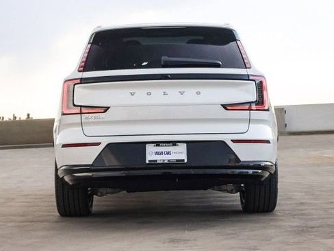 New 2025 Volvo EX90 Plus image 5