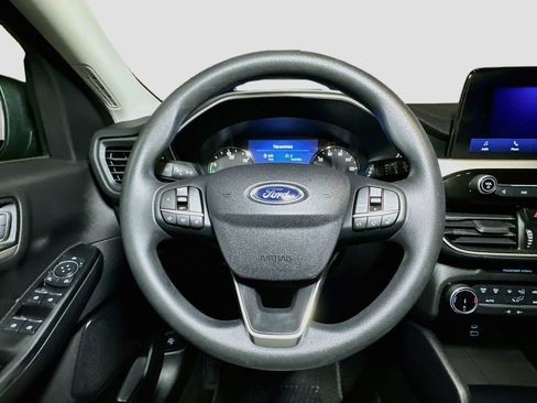 Certified 2022 Ford Escape SE AWD/4WD image 12