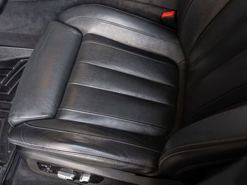 Used 2021 BMW X6 M50i w/ Executive Package AWD/4WD image 23