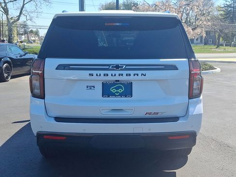 Certified 2022 Chevrolet Suburban RST w/ Luxury Package AWD/4WD image 23