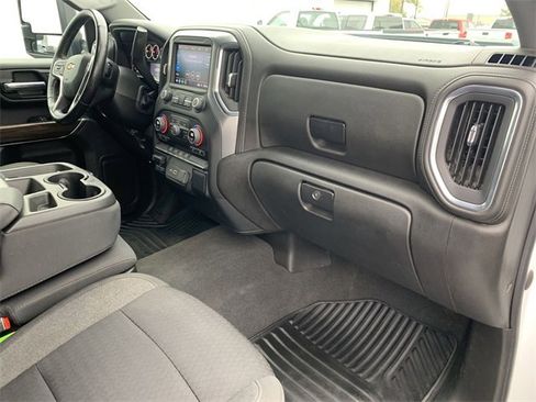 Used 2022 Chevrolet Silverado 2500 LT w/ Convenience Package image 28