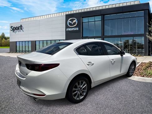 Certified 2025 MAZDA MAZDA3 s FWD image 4