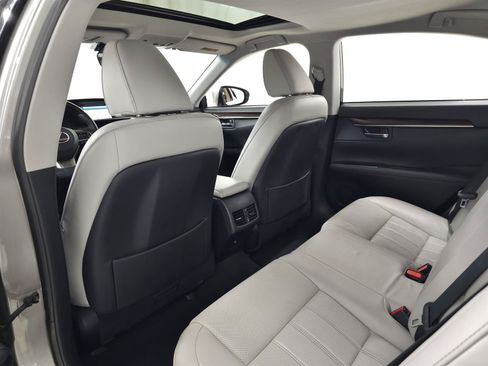 Used 2017 Lexus ES 350 w/ Luxury Package FWD image 28